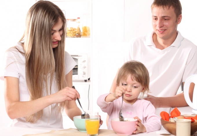 O que uma criança deve comer depois de um ano