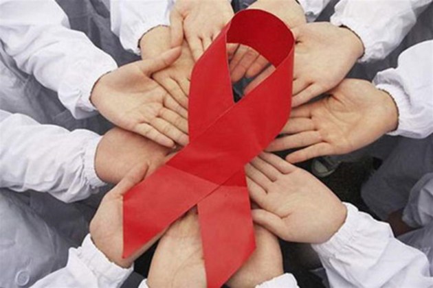 Como conhecer pessoas com HIV