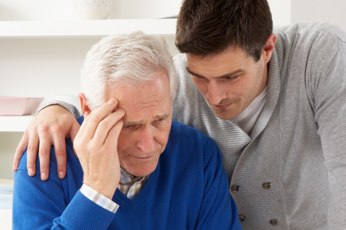 Doença de Alzheimer: Sintomas e Tratamento